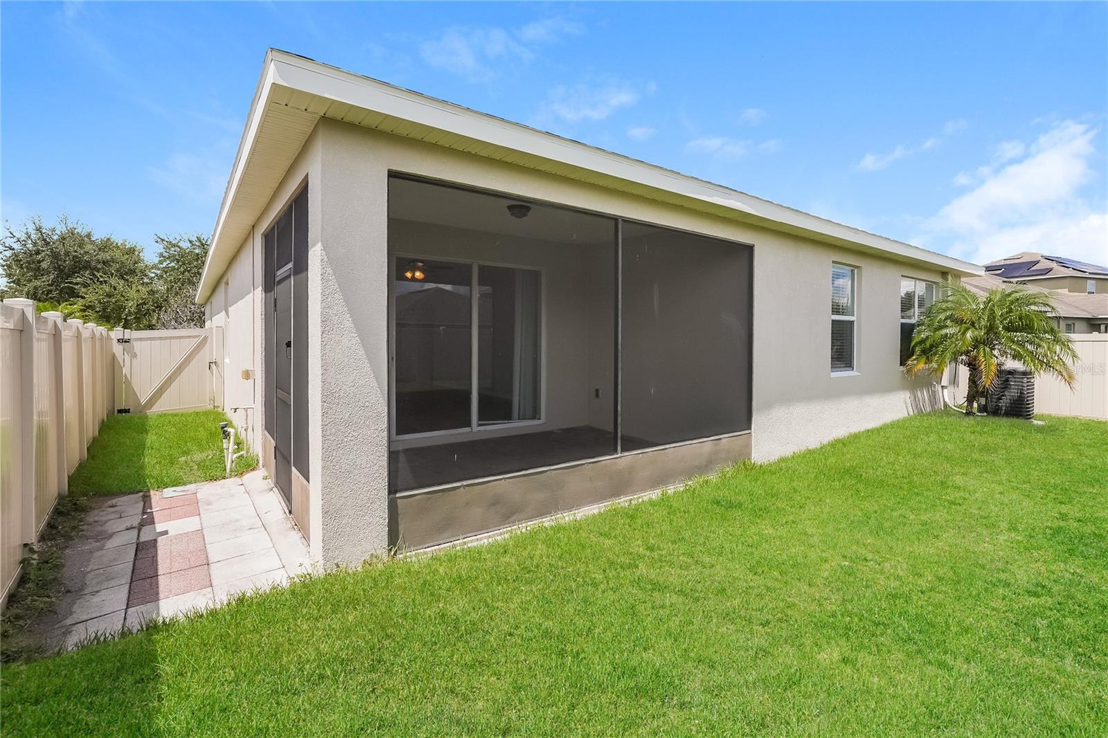 Image 15 of 16 For 15472 Long Cypress Drive