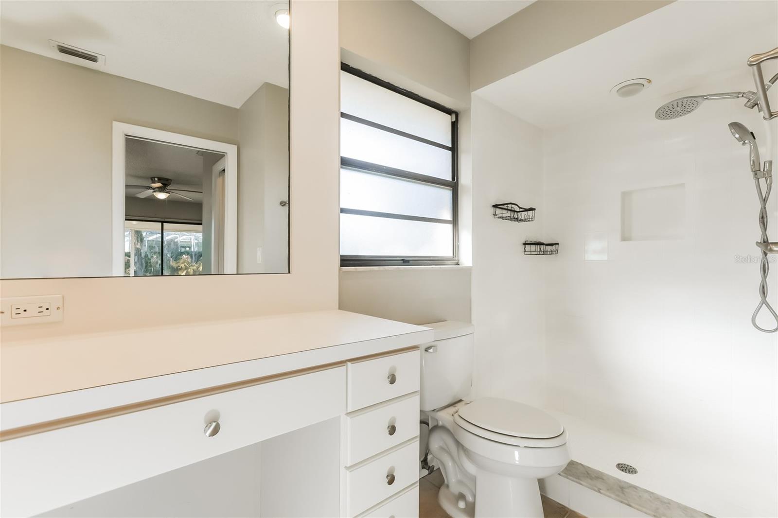 Image 15 of 21 For 4416 Pawnee Path