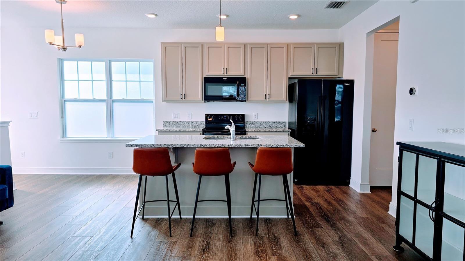 Image 4 of 14 For 6643 Bridgman Street