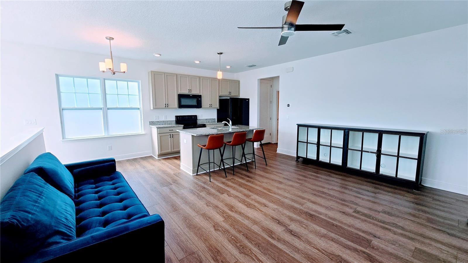 Image 6 of 14 For 6643 Bridgman Street