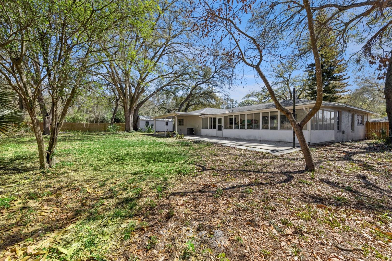 Image 27 of 28 For 549 Iris Street