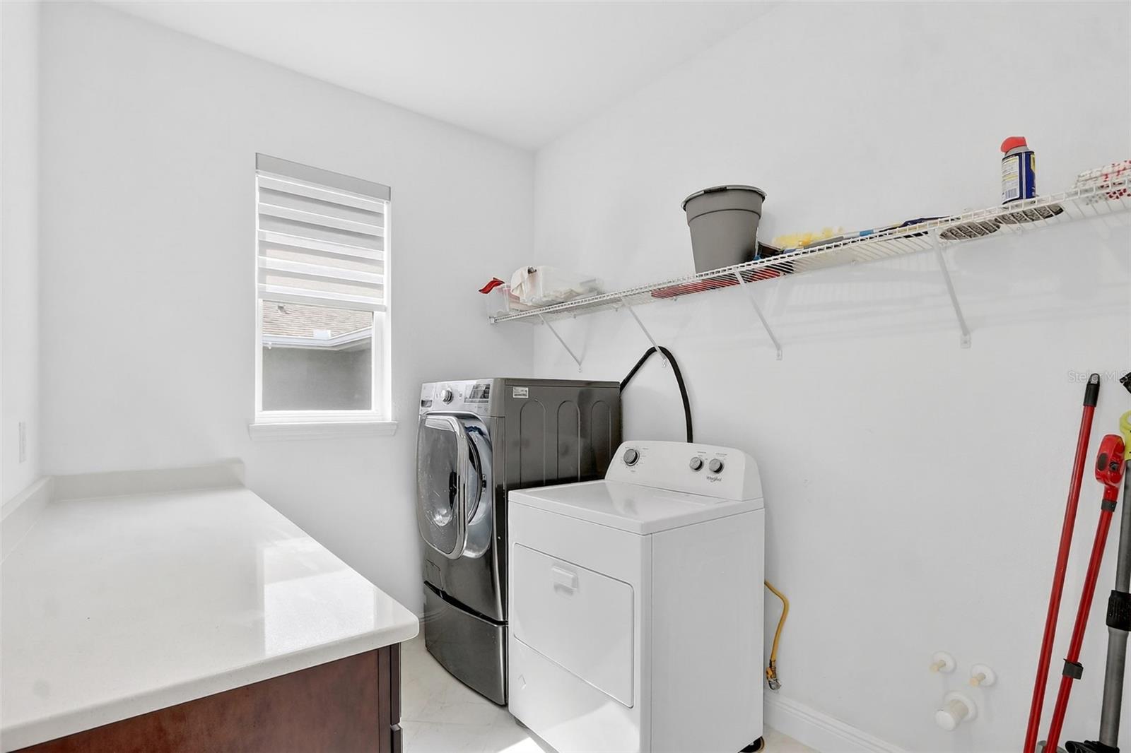 Image 23 of 31 For 9513 79th Loop