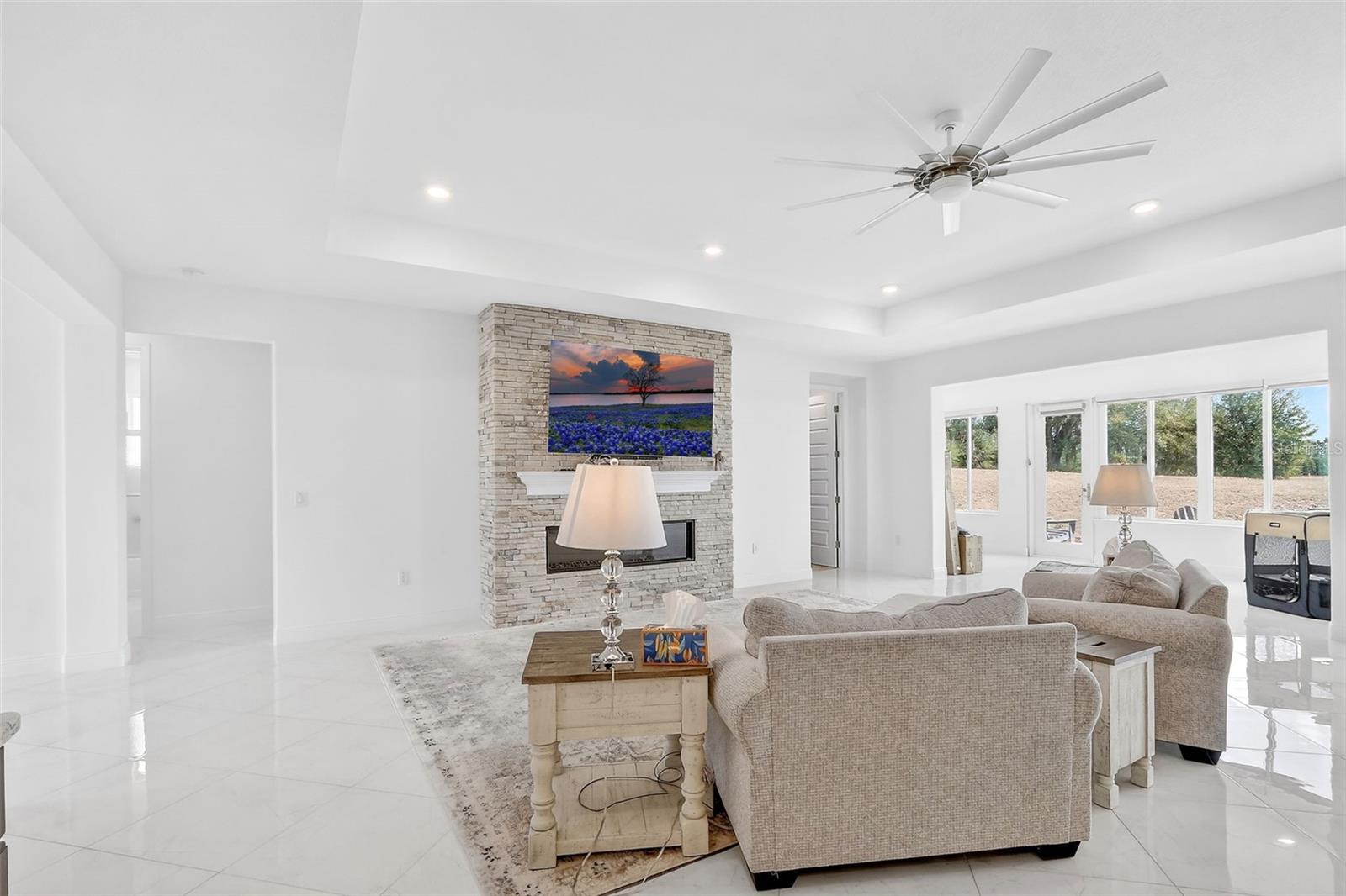 Image 5 of 31 For 9513 79th Loop