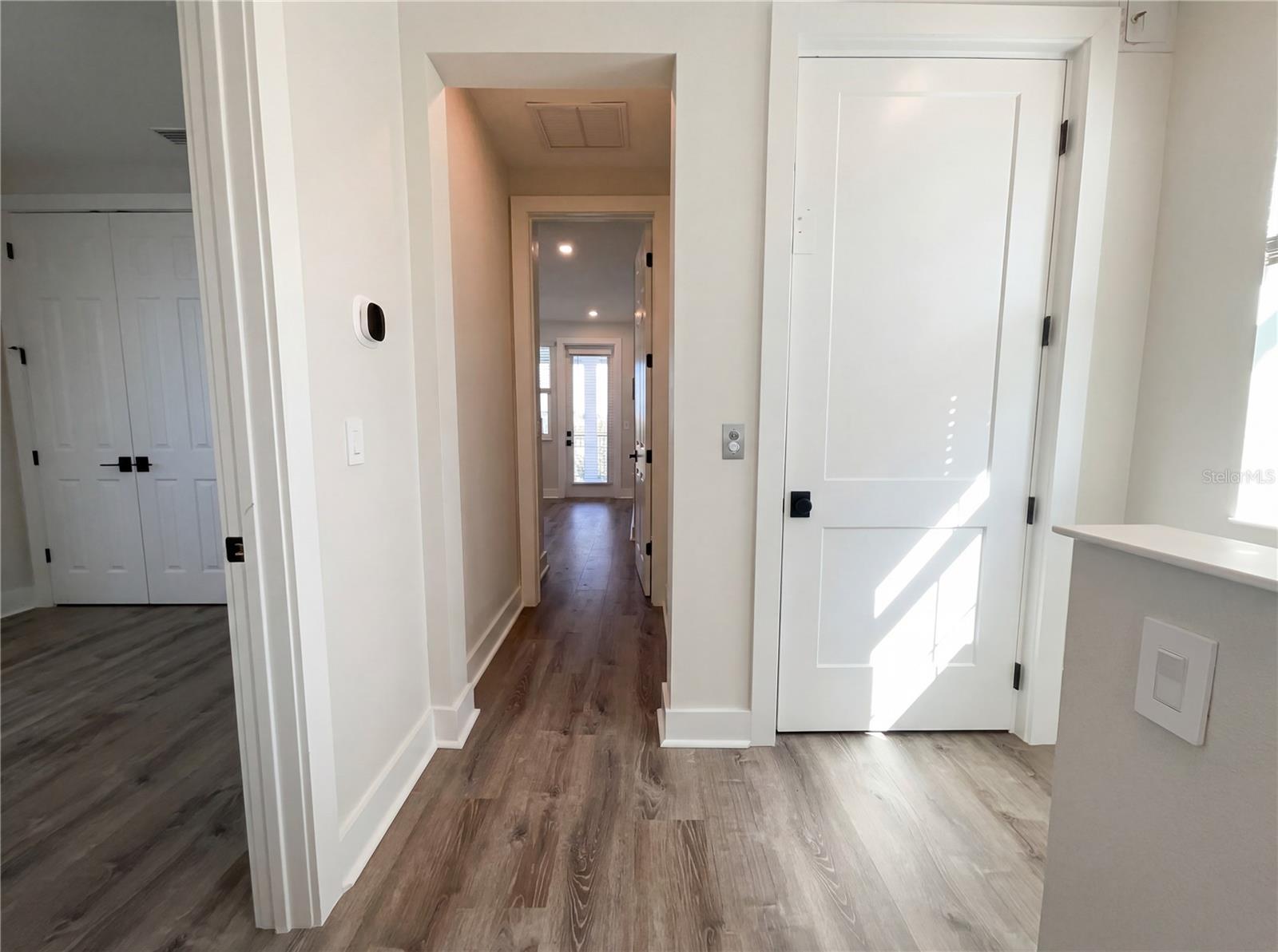 Image 9 of 24 For 4349 Marina View Way