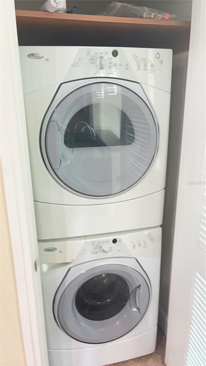 Image 16 of 18 For 101 Eola Drive 706