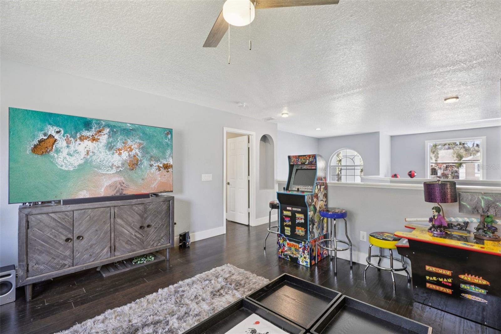 Image 15 of 90 For 1978 Applegate Drive