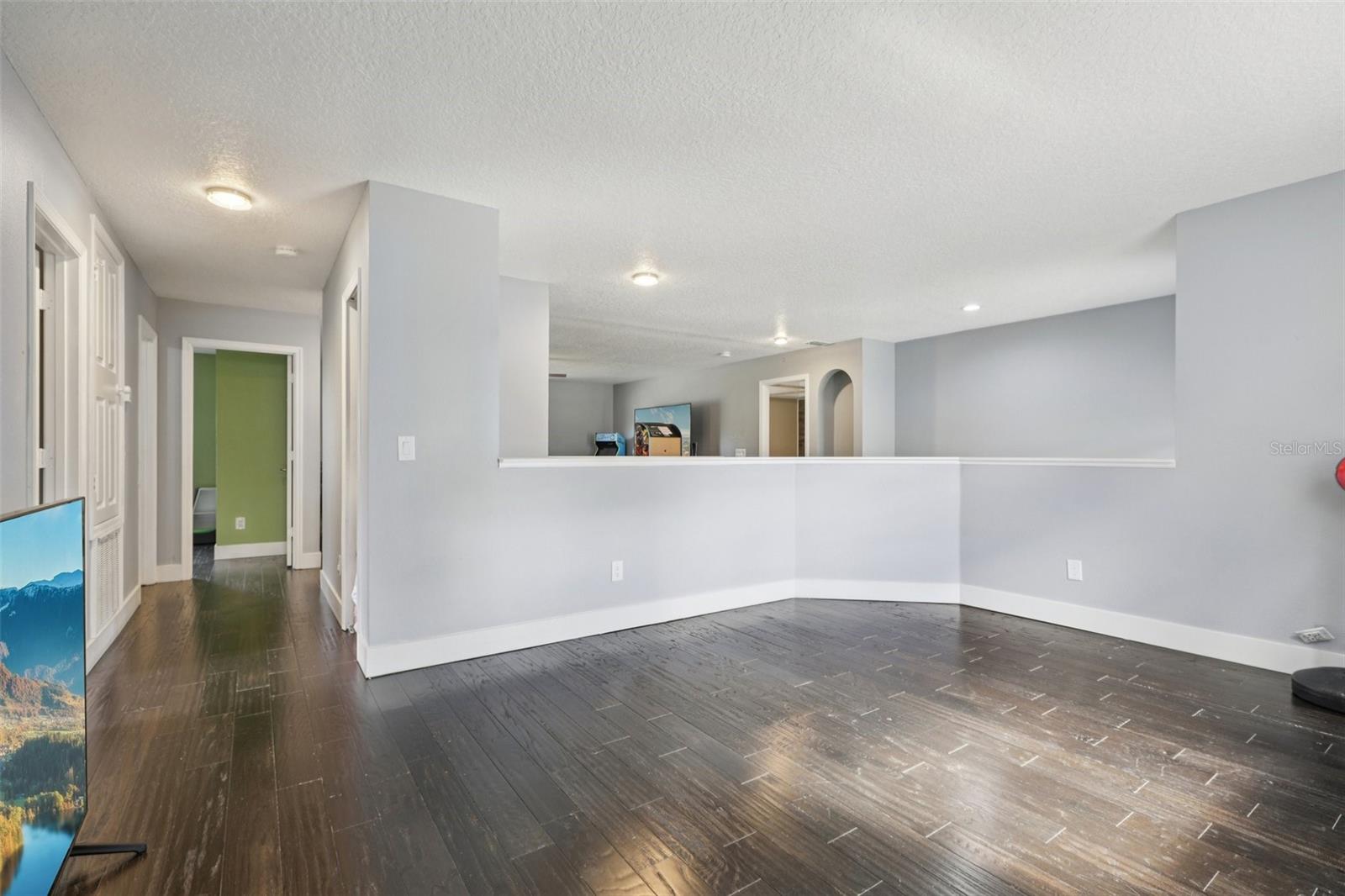 Image 45 of 90 For 1978 Applegate Drive