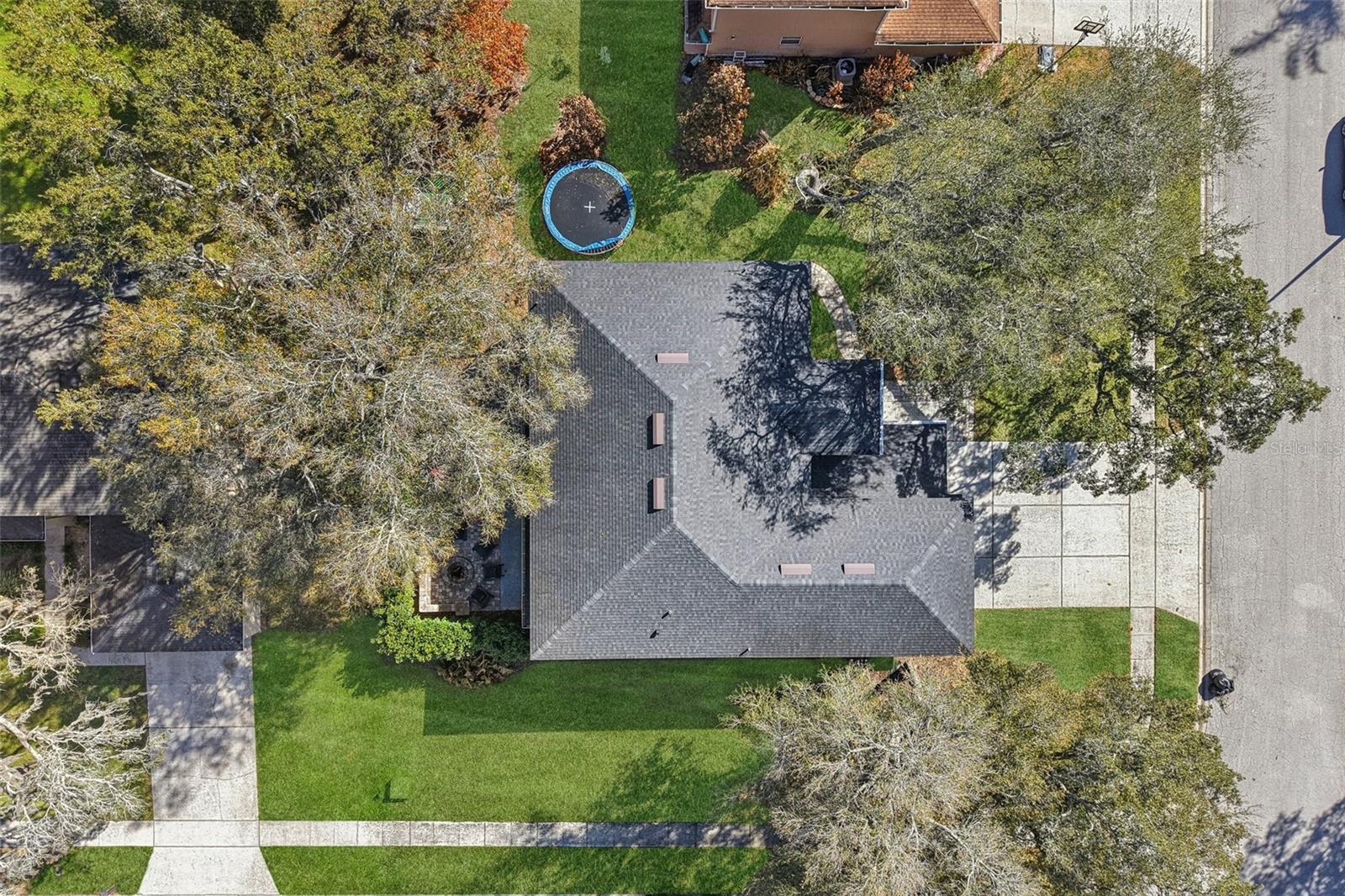 Image 79 of 90 For 1978 Applegate Drive