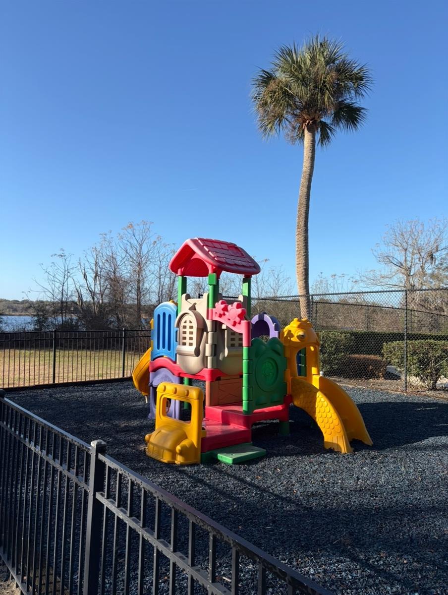 Image 85 of 90 For 1978 Applegate Drive