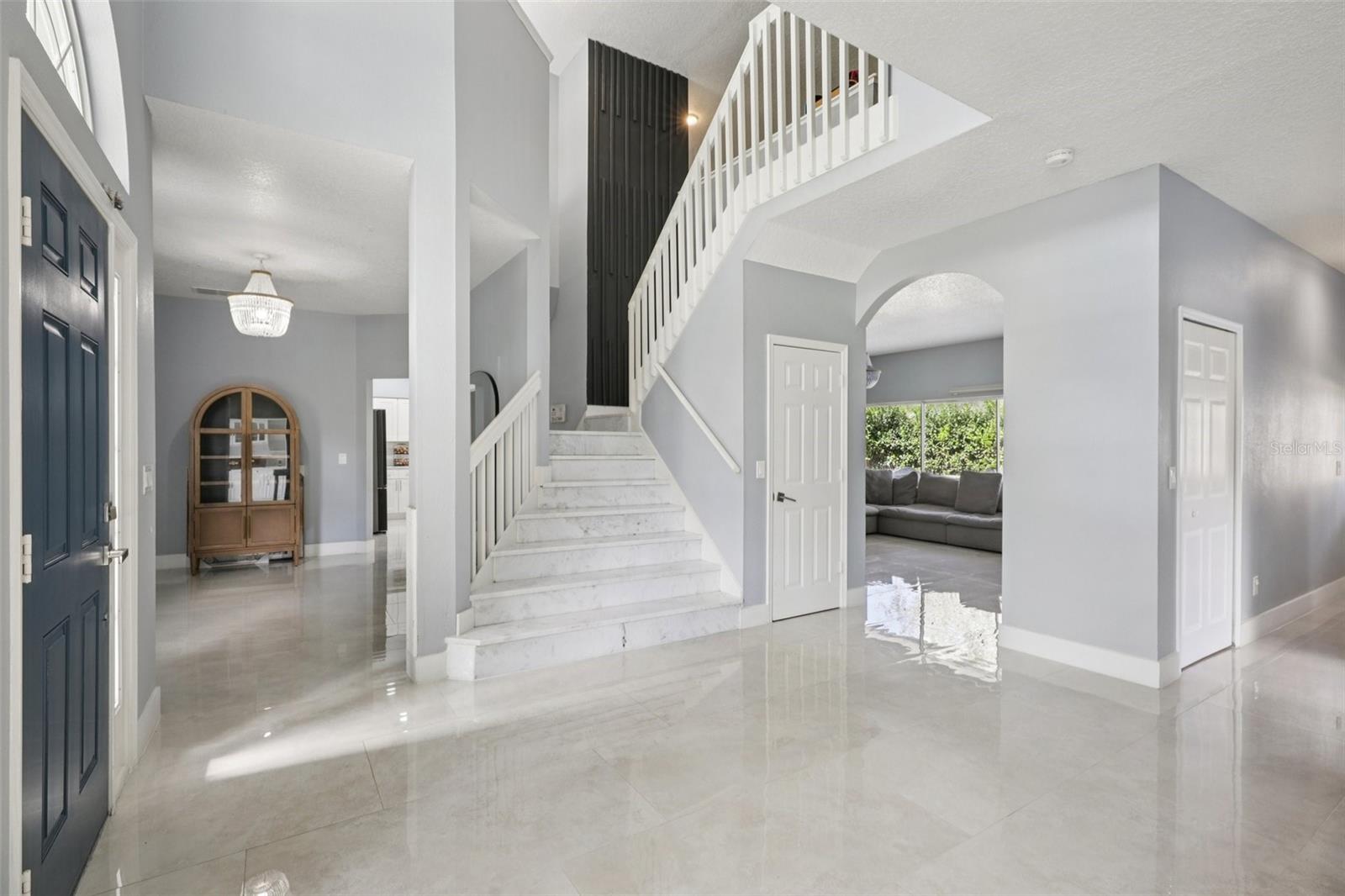 Image 9 of 90 For 1978 Applegate Drive