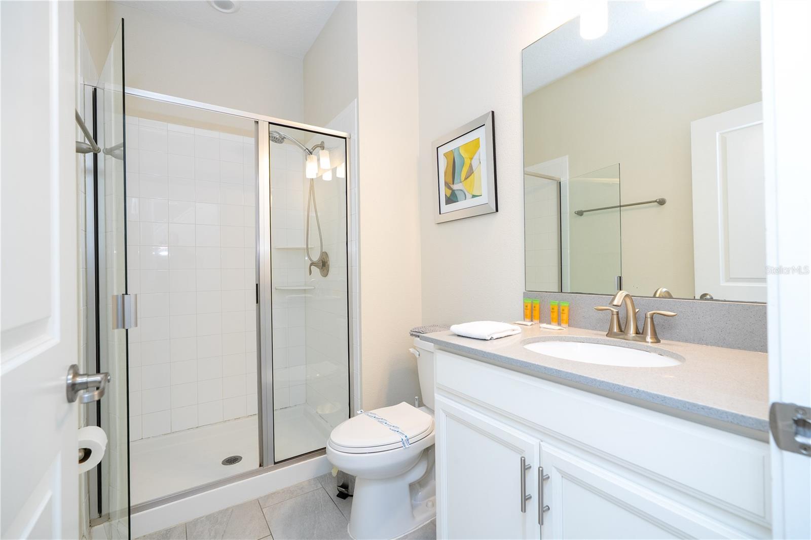 Image 13 of 100 For 4867 Romeo Circle