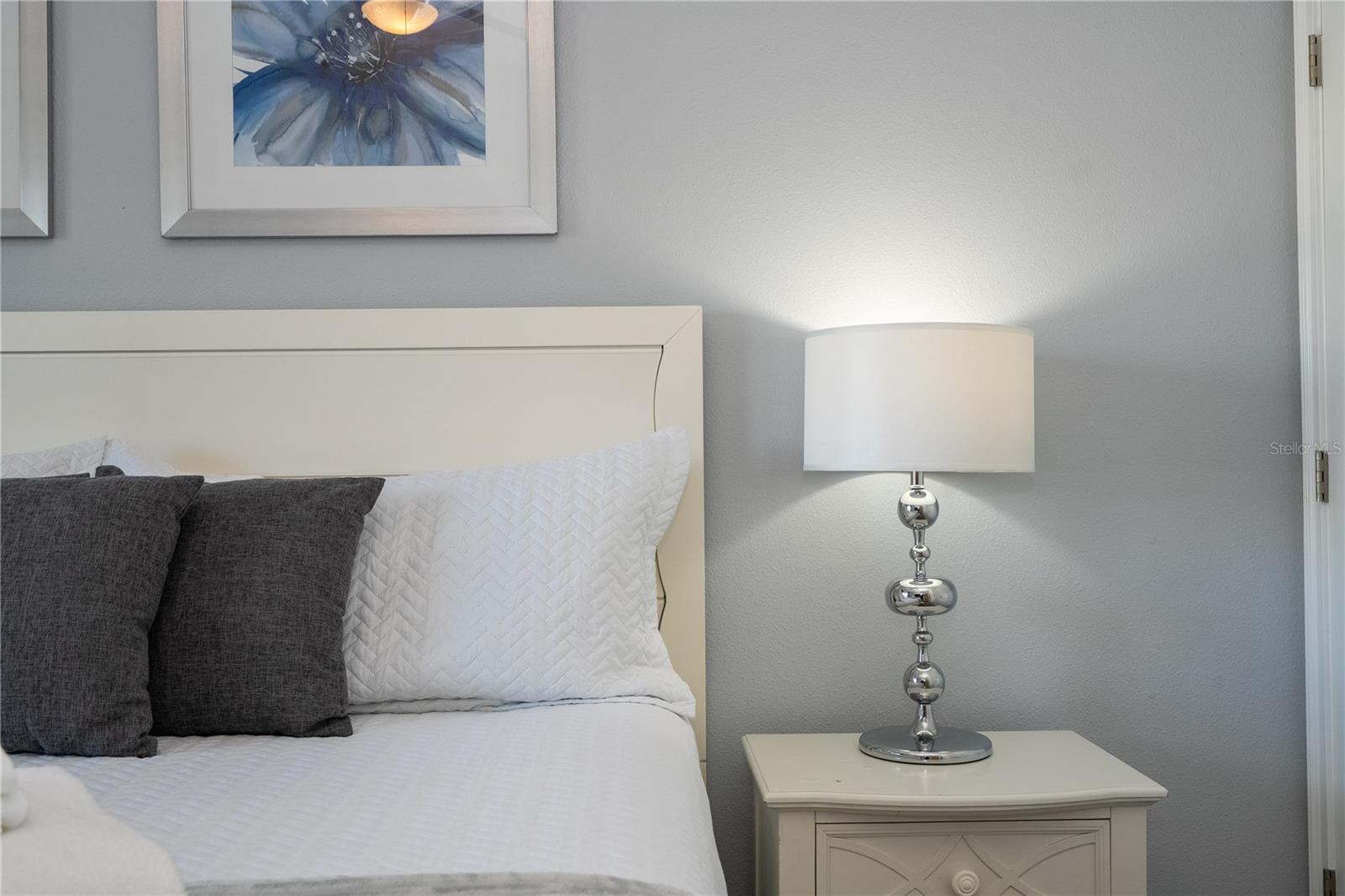 Image 16 of 100 For 4867 Romeo Circle