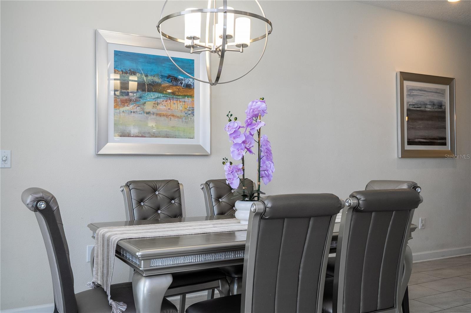 Image 26 of 100 For 4867 Romeo Circle