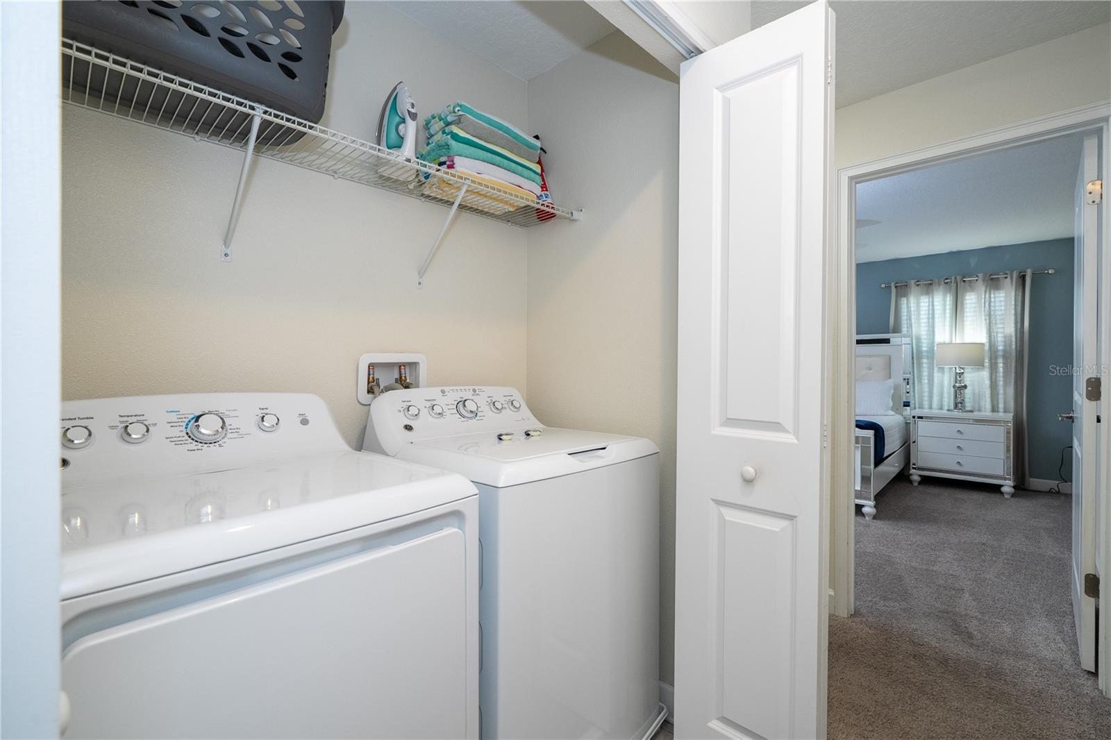 Image 60 of 100 For 4867 Romeo Circle