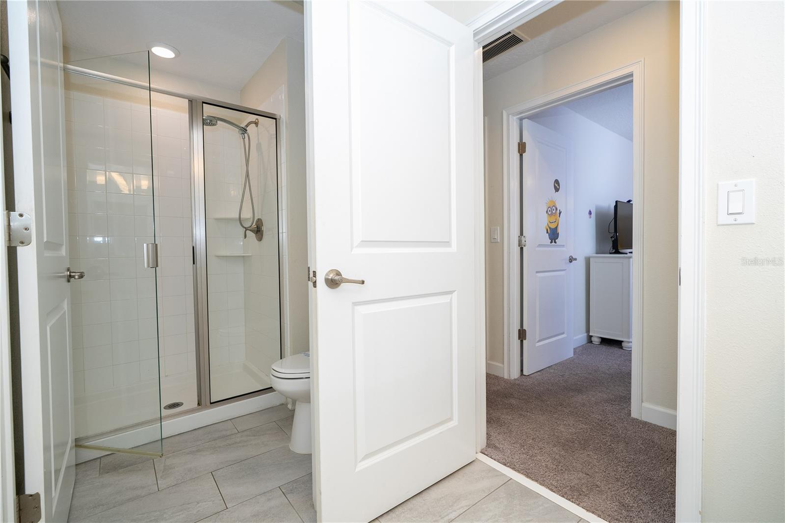 Image 70 of 100 For 4867 Romeo Circle