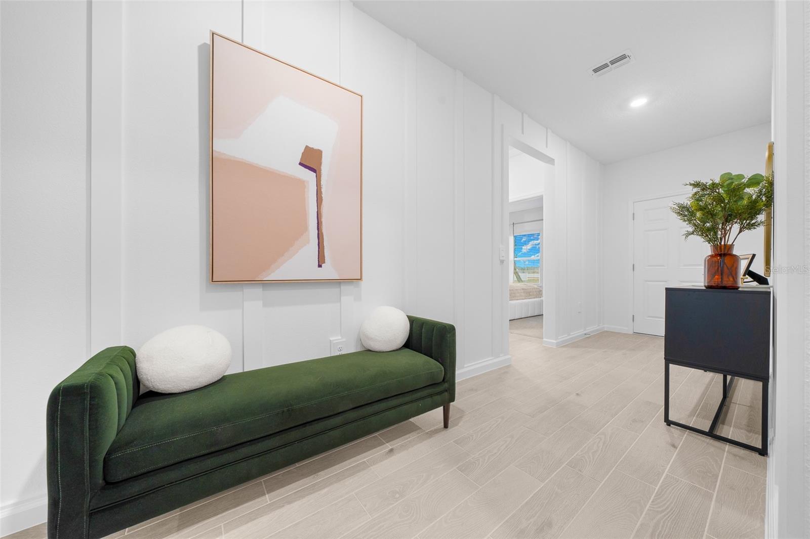 Image 14 of 35 For 14192 Convergence Boulevard