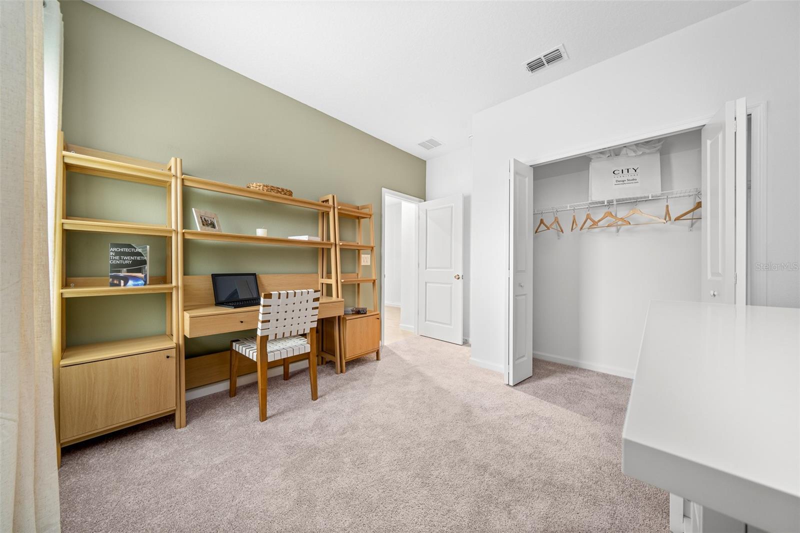 Image 31 of 35 For 14192 Convergence Boulevard