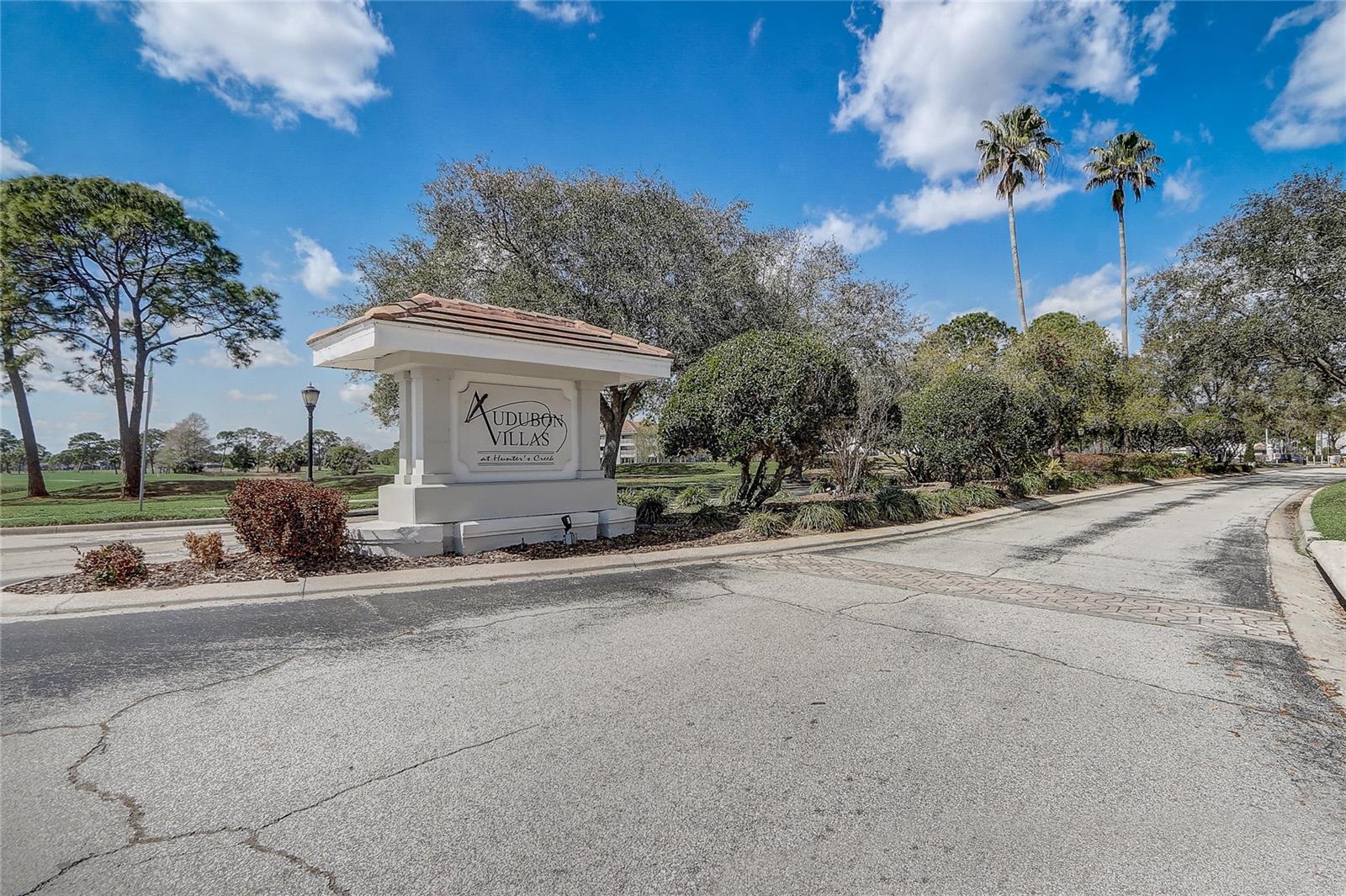 Image 38 of 39 For 13941 Fairway Island Drive 723