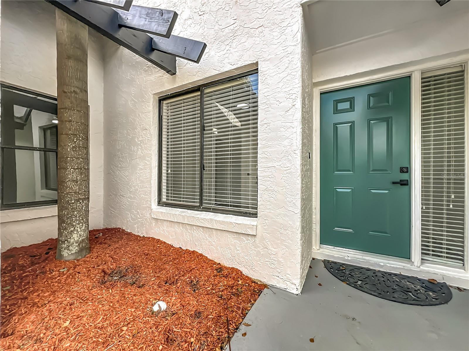 Image 10 of 88 For 700 Lakeside Place