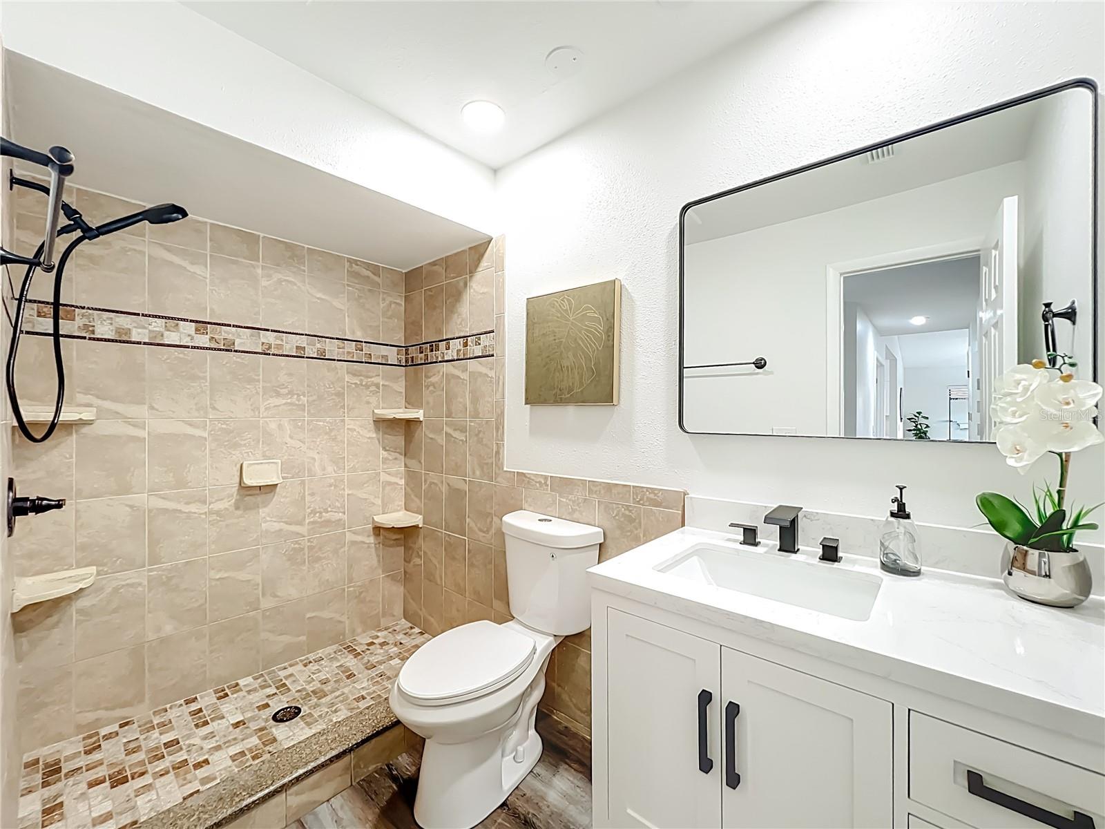 Image 42 of 88 For 700 Lakeside Place