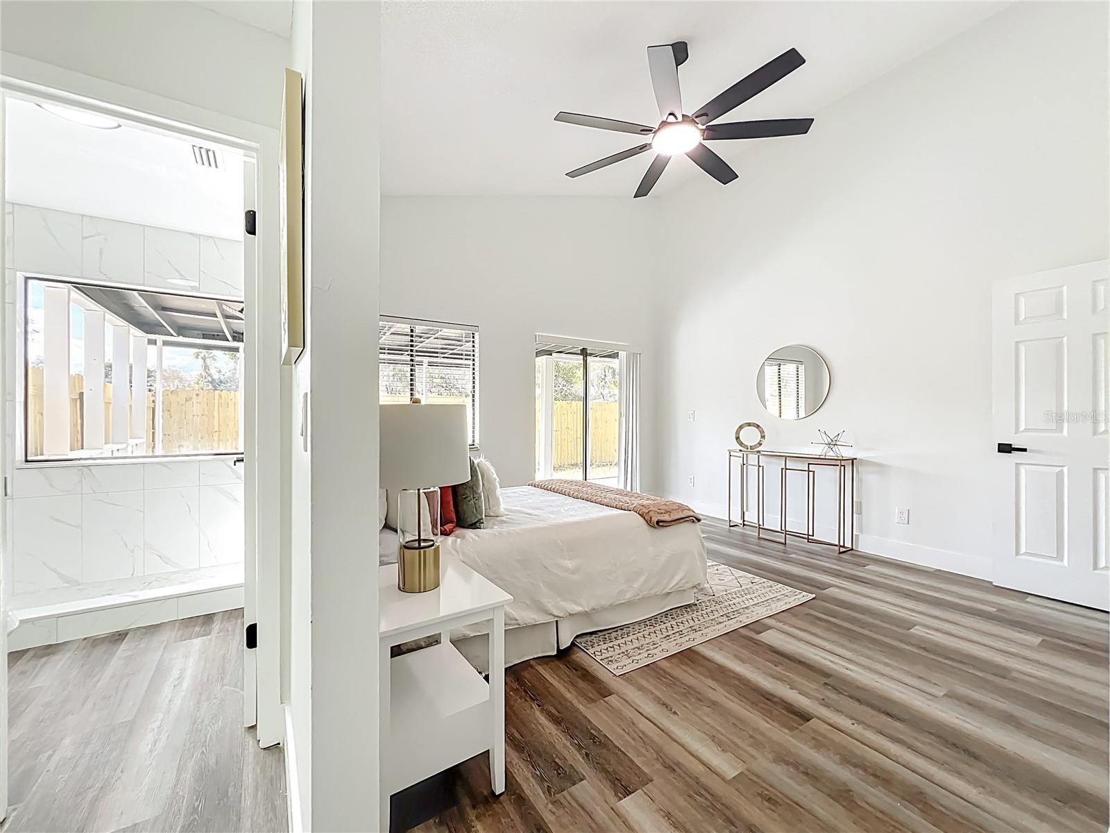 Image 50 of 88 For 700 Lakeside Place