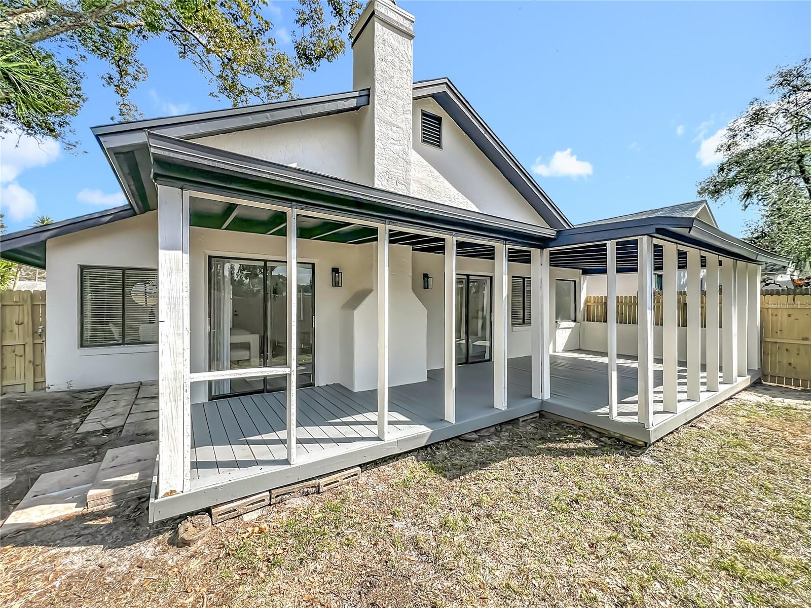 Image 61 of 88 For 700 Lakeside Place