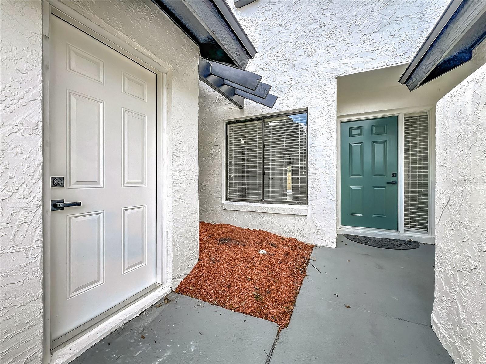 Image 9 of 88 For 700 Lakeside Place