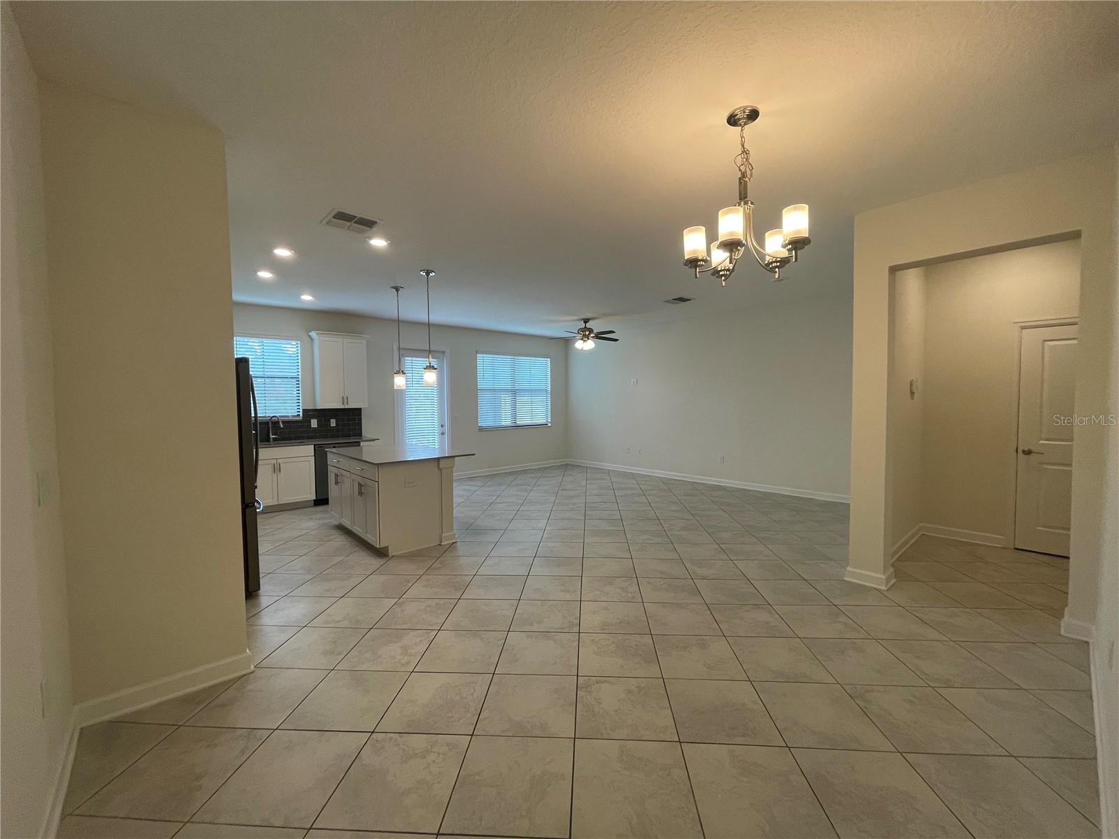 Image 5 of 34 For 11114 Whistling Pine Way