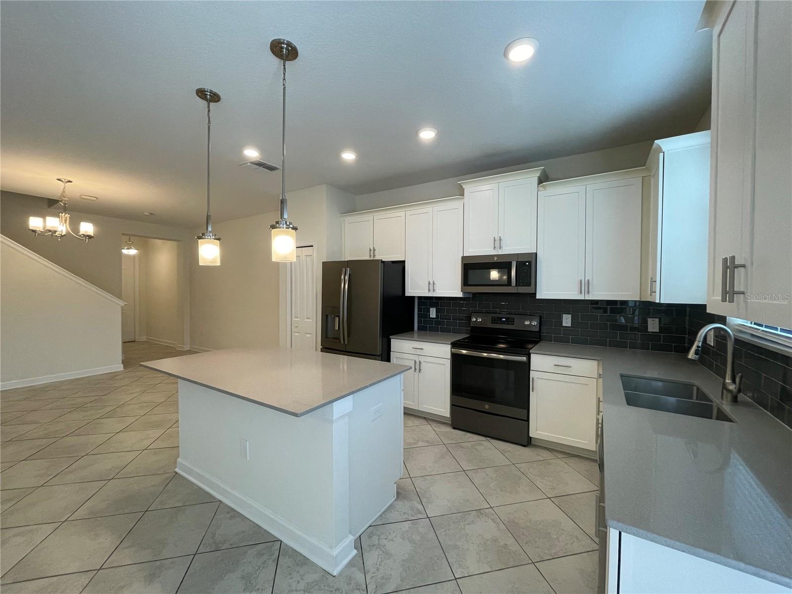 Image 6 of 34 For 11114 Whistling Pine Way