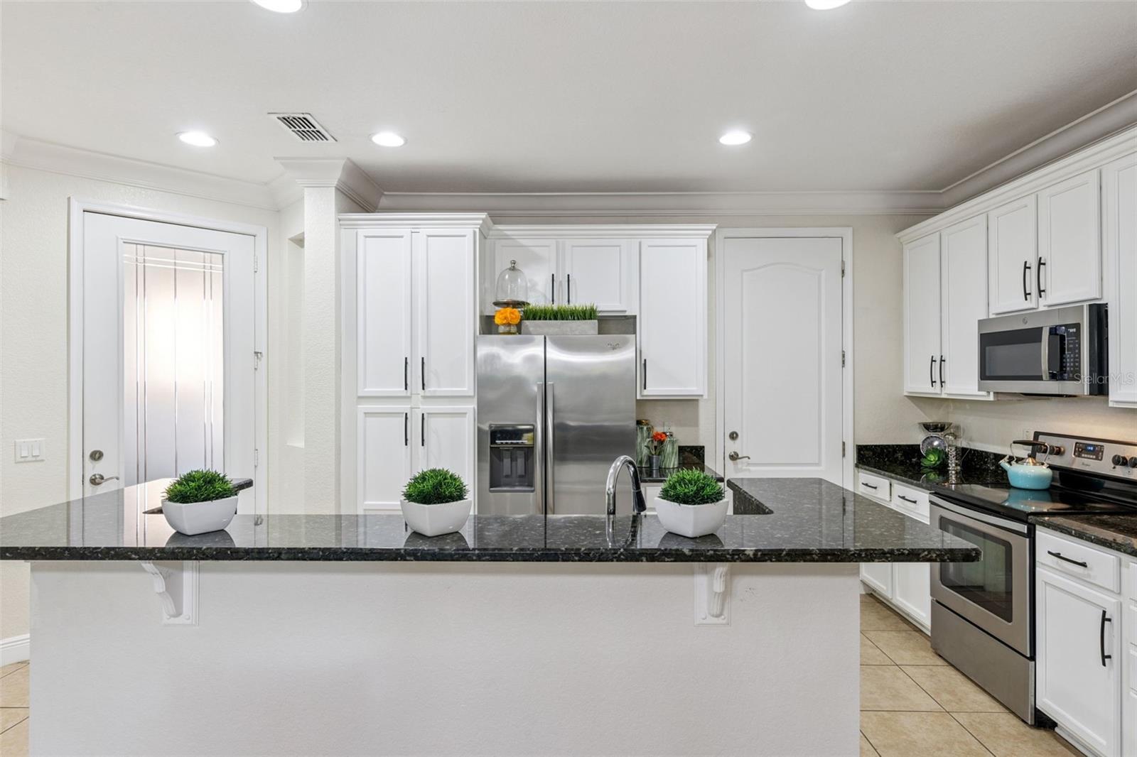 Image 11 of 39 For 8410 Kelsall Drive