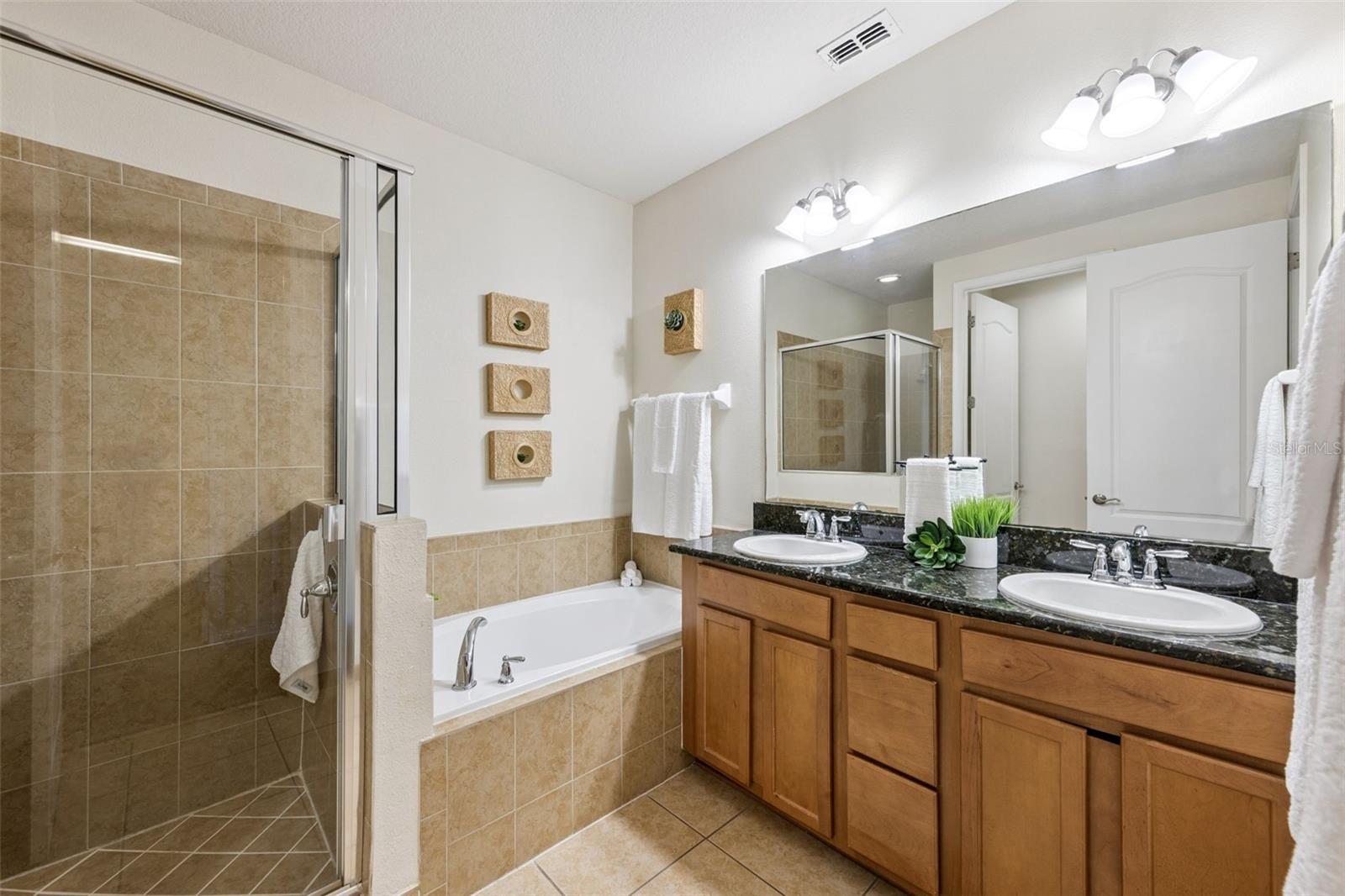 Image 18 of 39 For 8410 Kelsall Drive