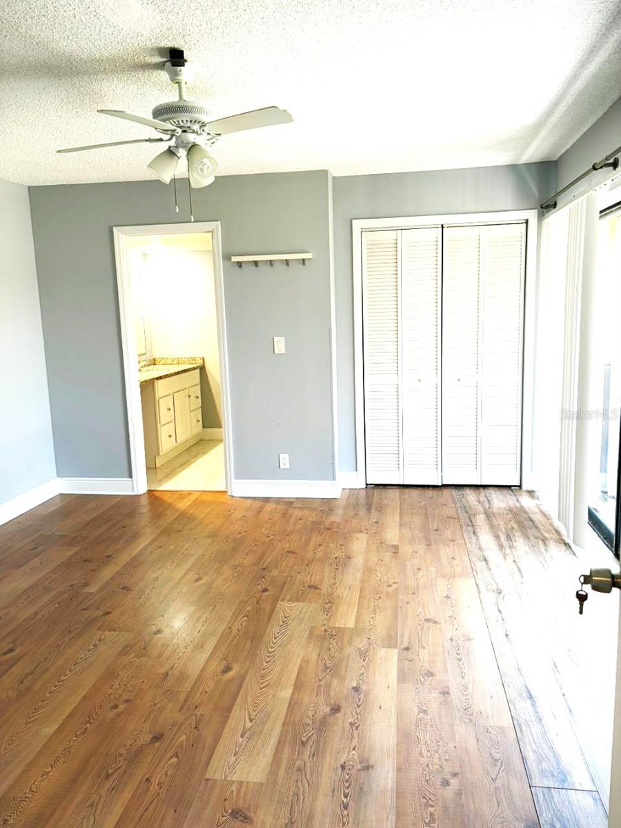 Image 3 of 10 For 5371 Bamboo Court 401