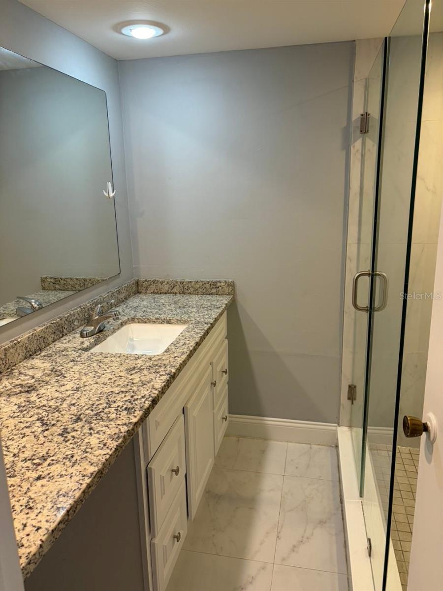 Image 7 of 10 For 5371 Bamboo Court 401