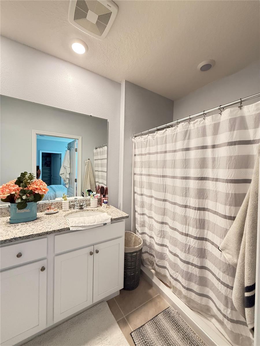 Image 12 of 19 For 605 Park Place Boulevard