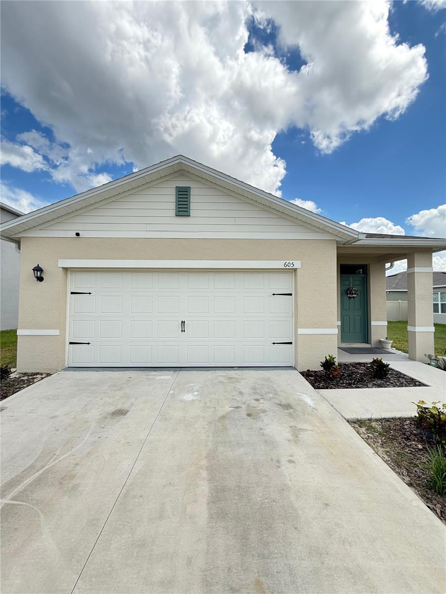 Image 2 of 19 For 605 Park Place Boulevard