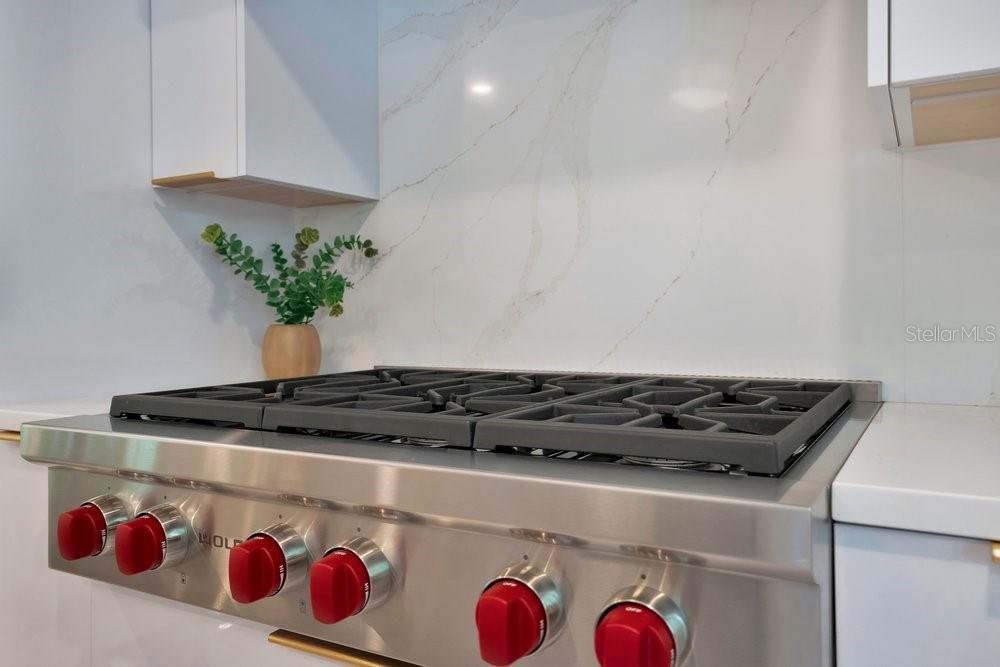 Image 12 of 49 For 1651 Westchester Avenue