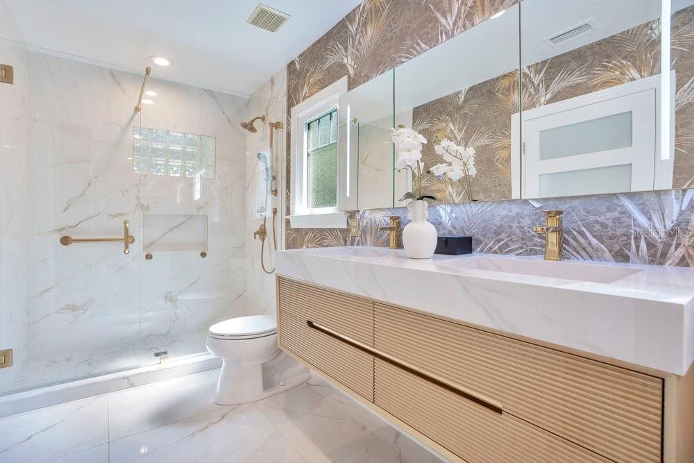 Image 25 of 49 For 1651 Westchester Avenue