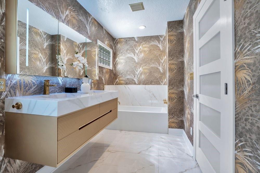 Image 27 of 49 For 1651 Westchester Avenue