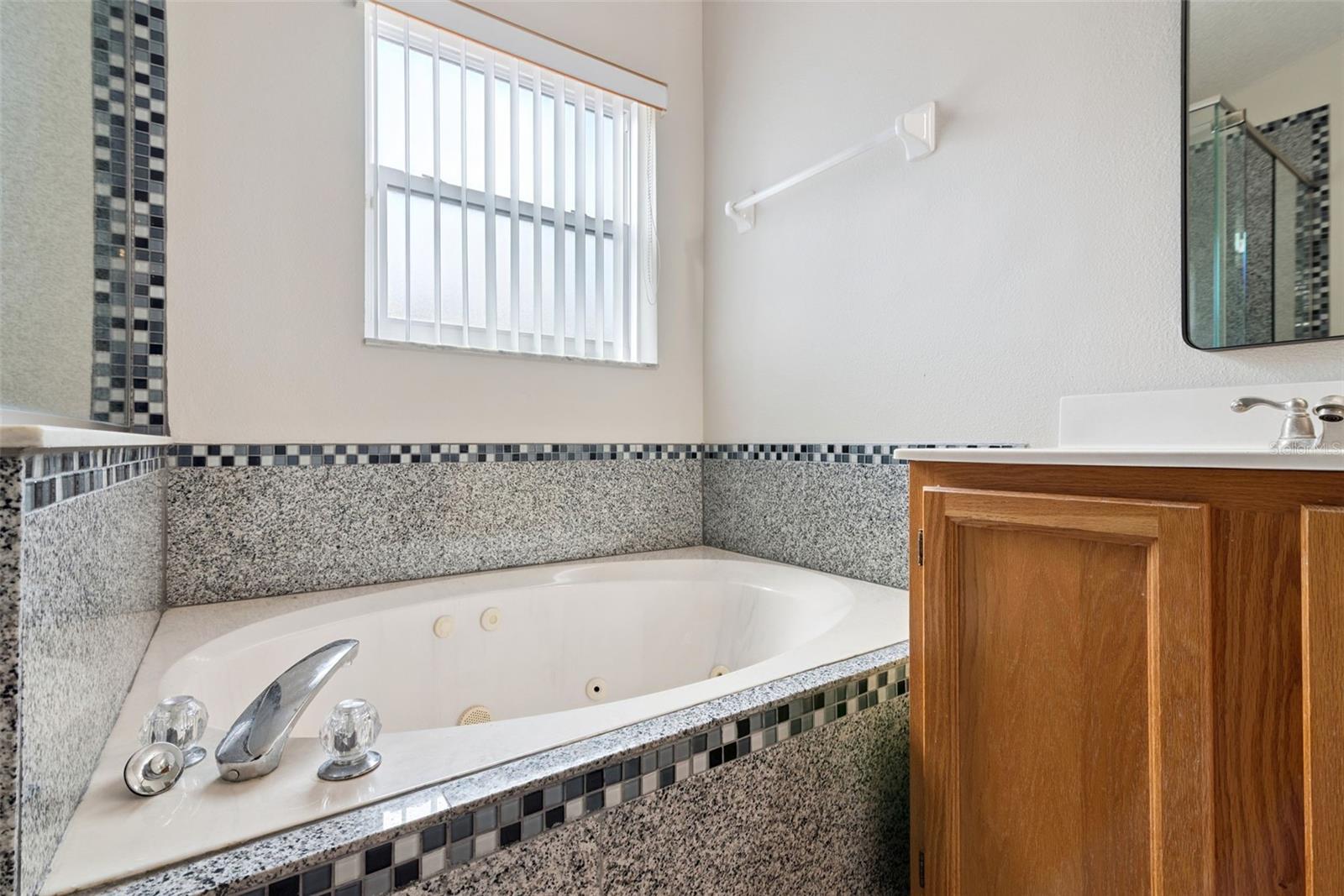 Image 29 of 42 For 11453 Kenley Circle