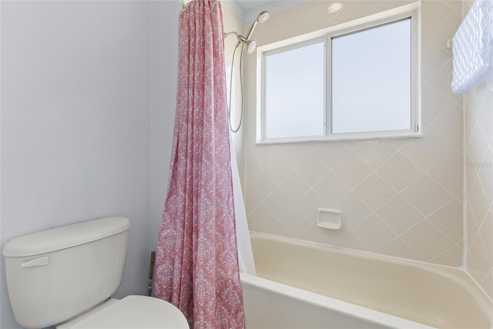 Image 20 of 32 For 2157 Island Walk Drive