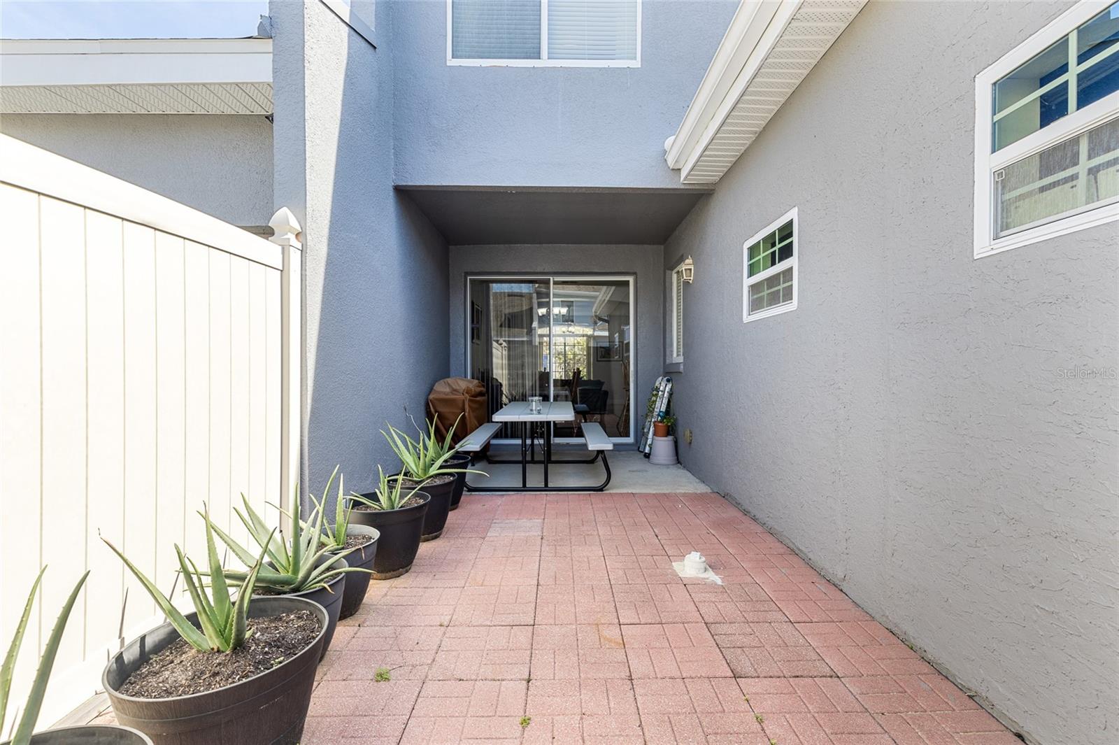 Image 23 of 32 For 2157 Island Walk Drive