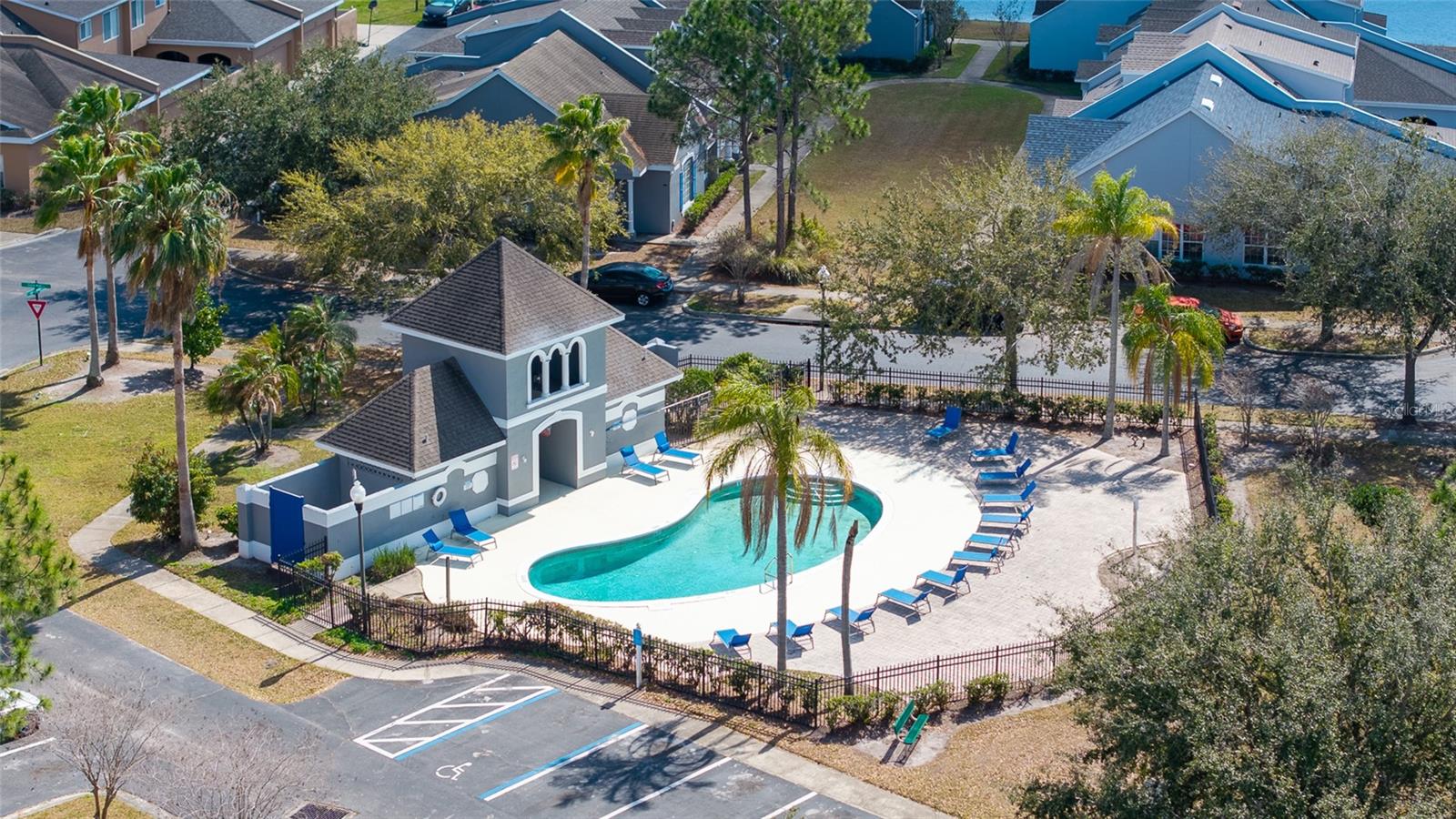 Image 31 of 32 For 2157 Island Walk Drive