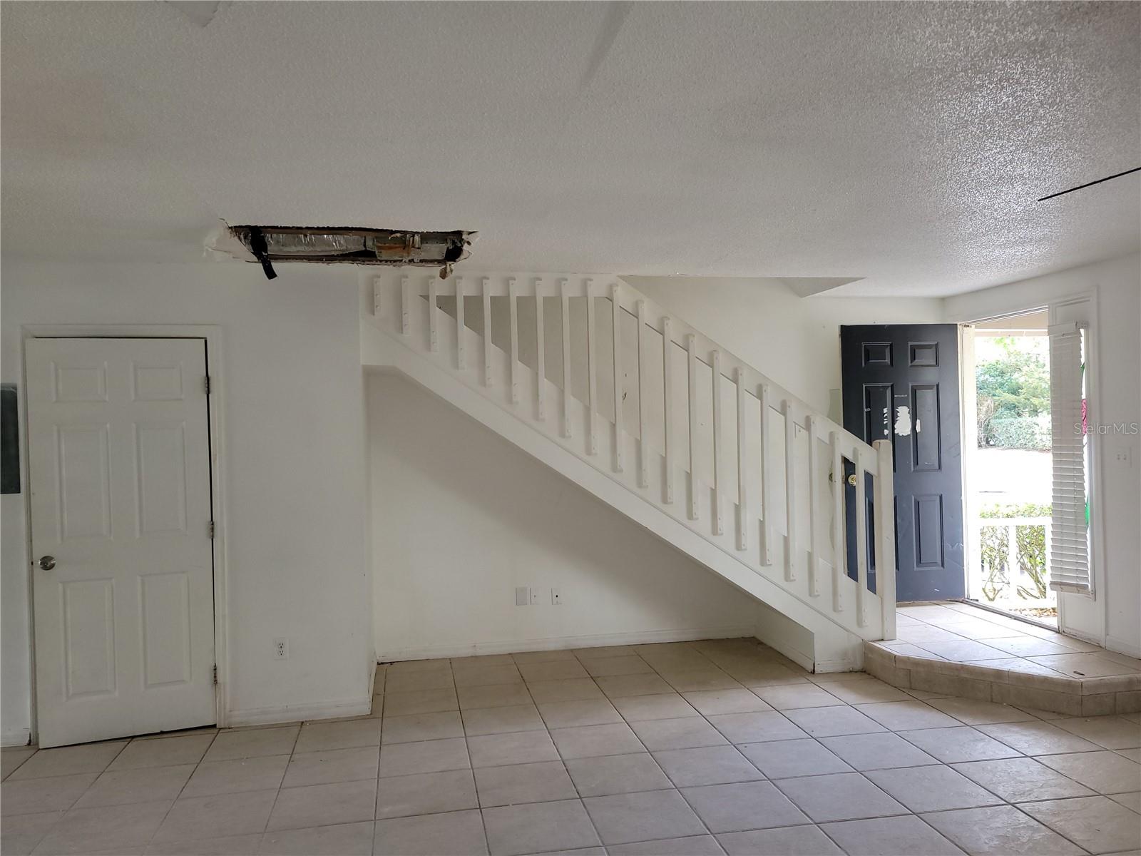 Image 11 of 17 For 12143 Bruceton Way 108