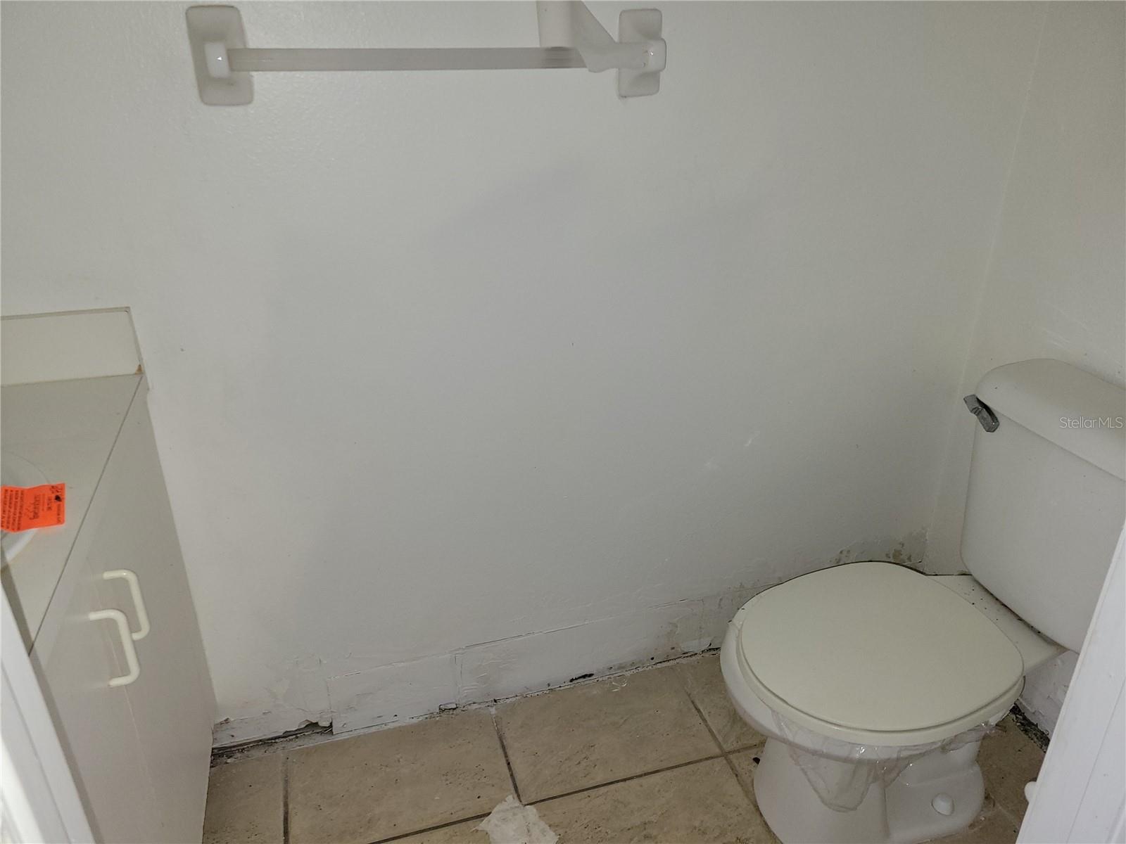 Image 12 of 17 For 12143 Bruceton Way 108