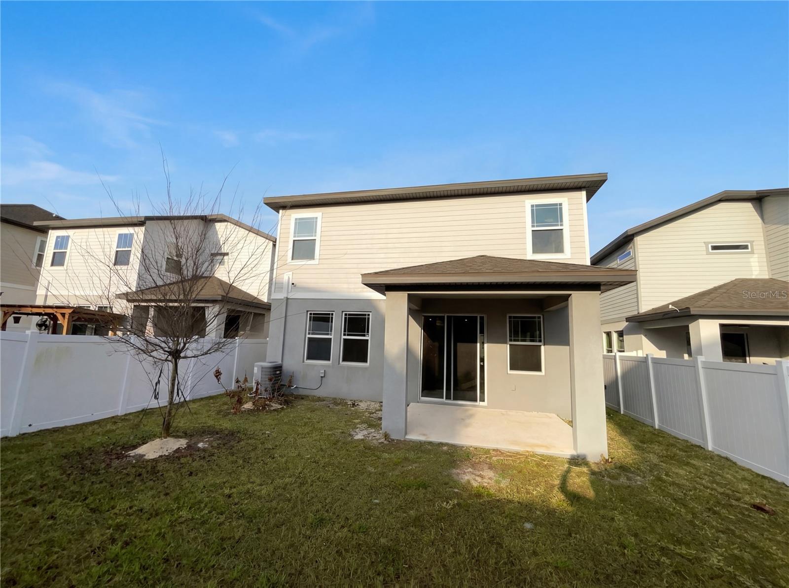 Image 13 of 28 For 2348 Mystic Maze Lane