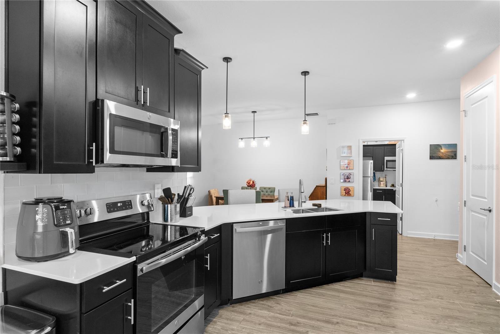 Image 11 of 32 For 1778 Good Neighbor Loop