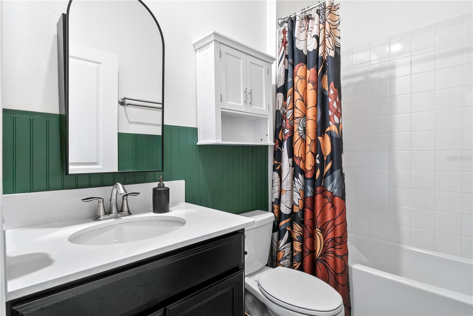 Image 15 of 32 For 1778 Good Neighbor Loop