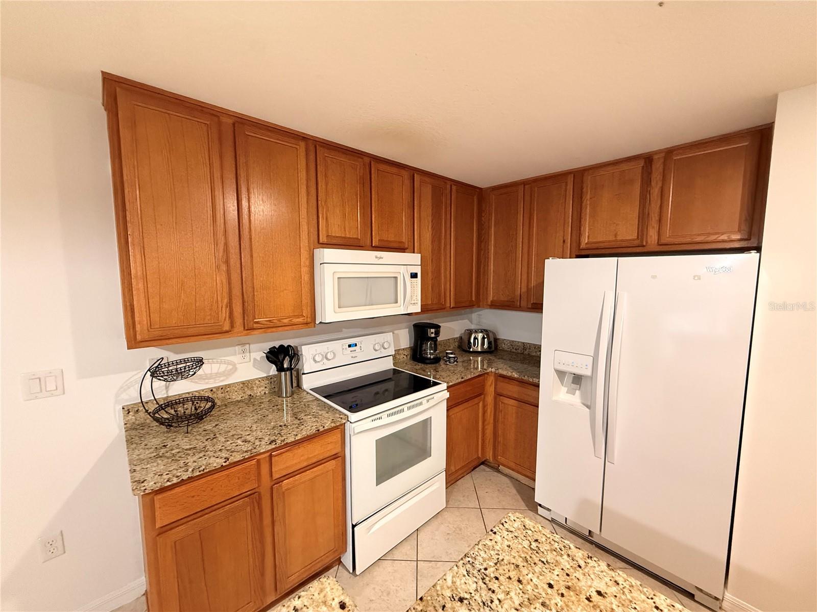 Image 23 of 64 For 2654 Santosh Cove