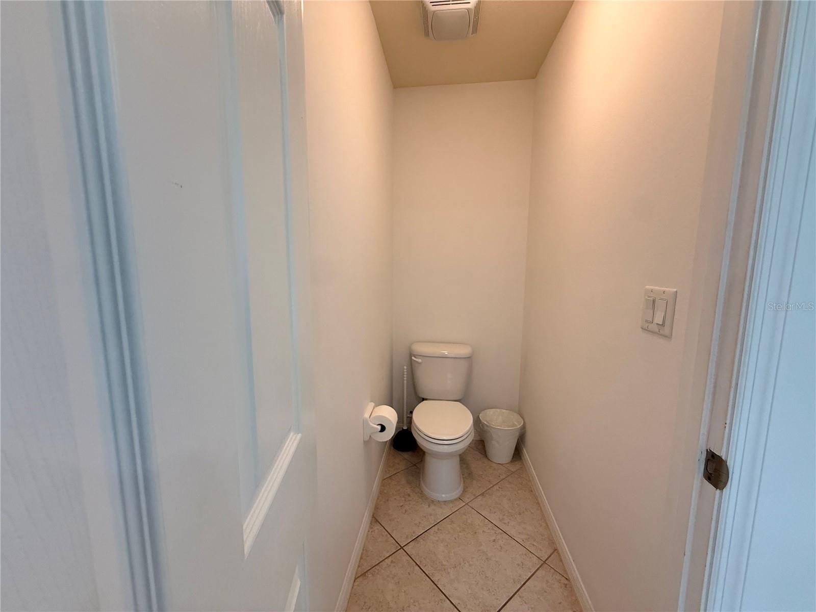 Image 33 of 64 For 2654 Santosh Cove