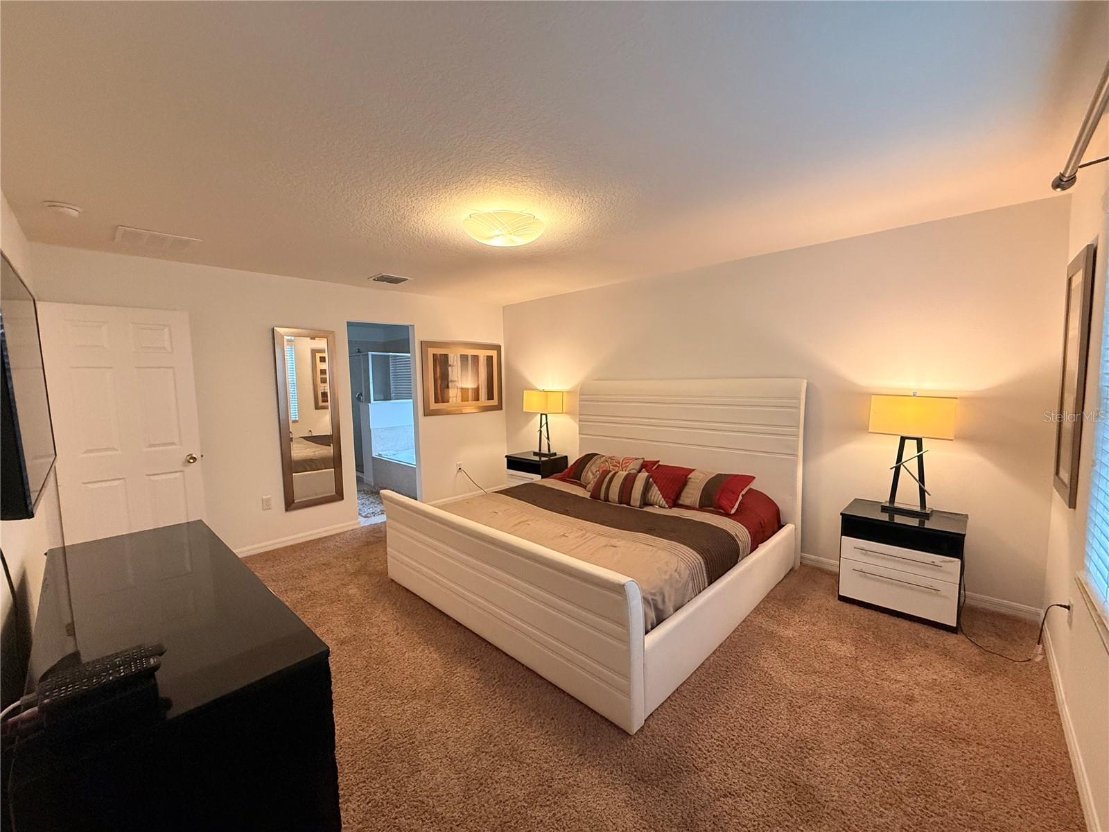 Image 35 of 64 For 2654 Santosh Cove